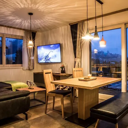 Апартаменти Haus Lukic *