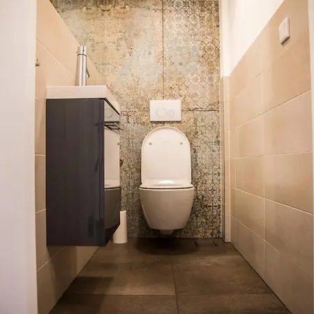 Апартаменти Haus Lukic